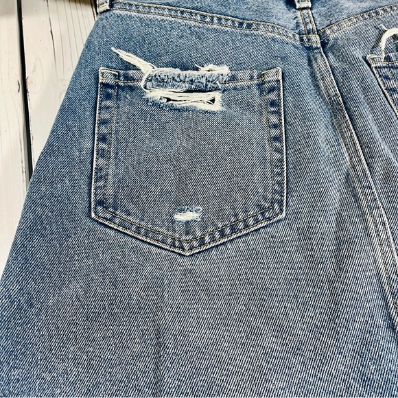 Abercrombie & Fitch Zoe Natural Hem Vintage A Line Denim Zip Up Skirt w/ Raw Hem - Picture 7 of 9